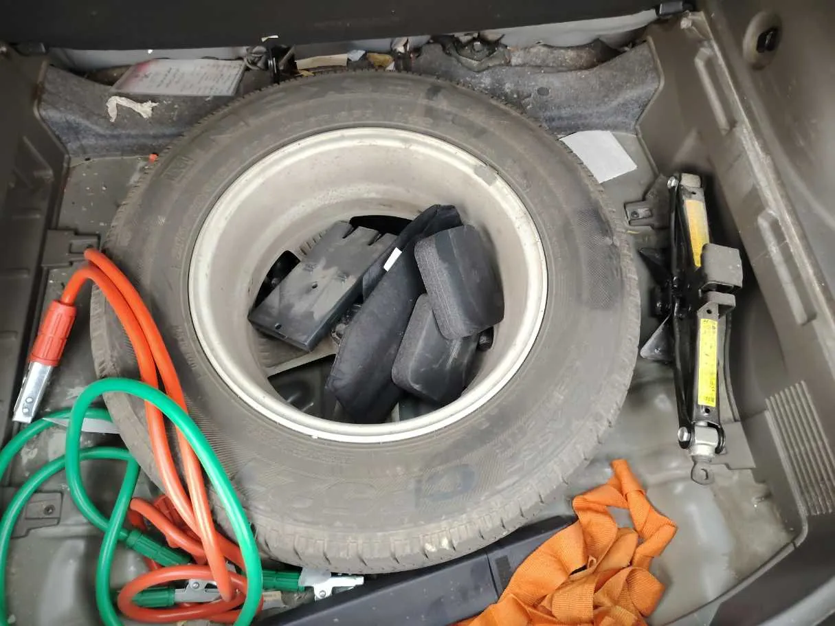 Car image 41