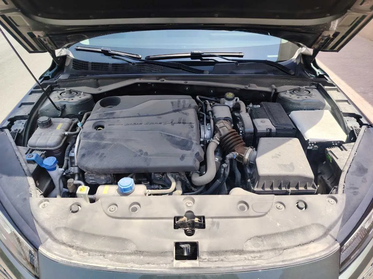 Car image 32