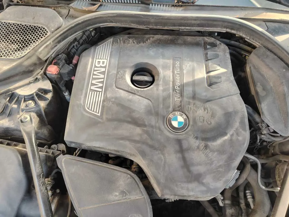Car image 49