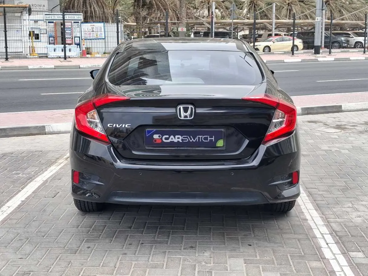 Car image 6