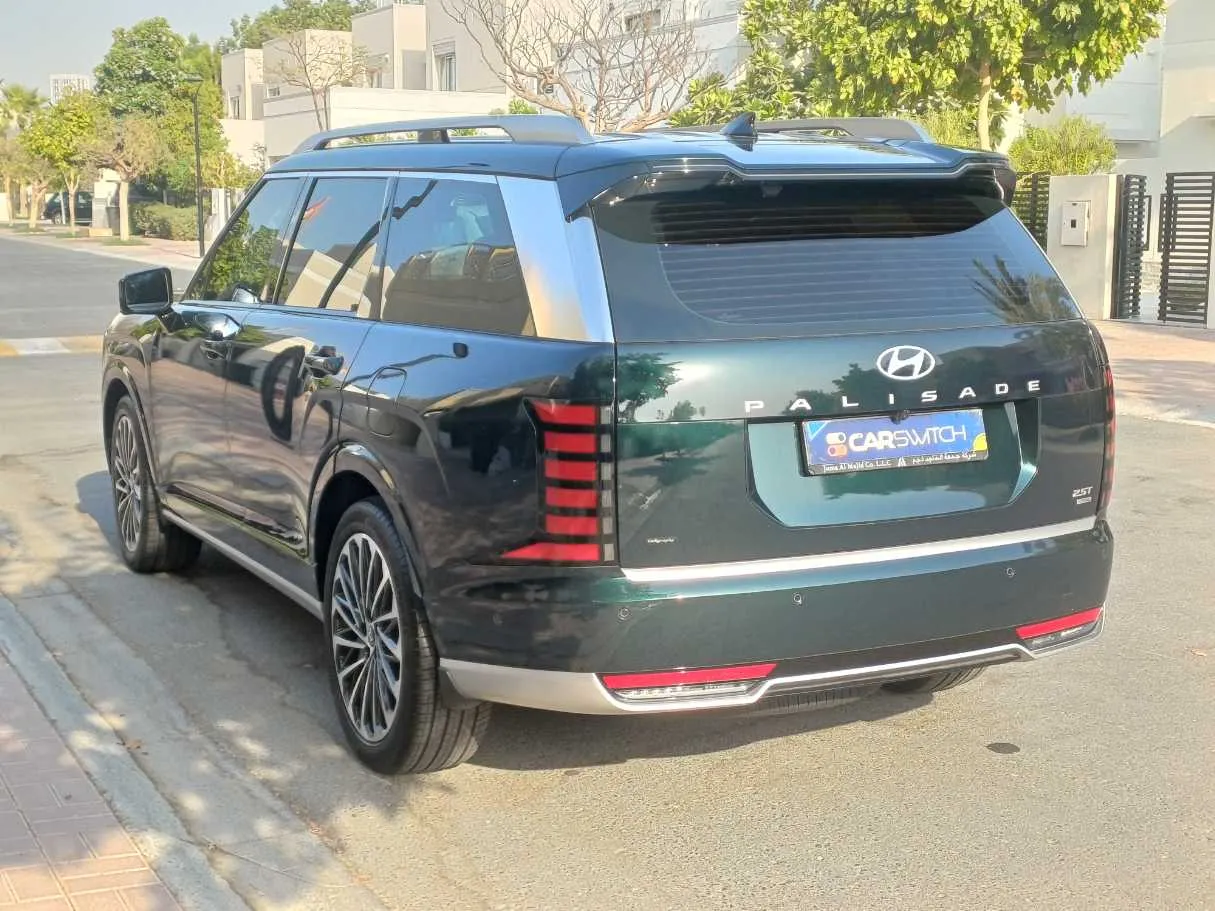 Car image 7
