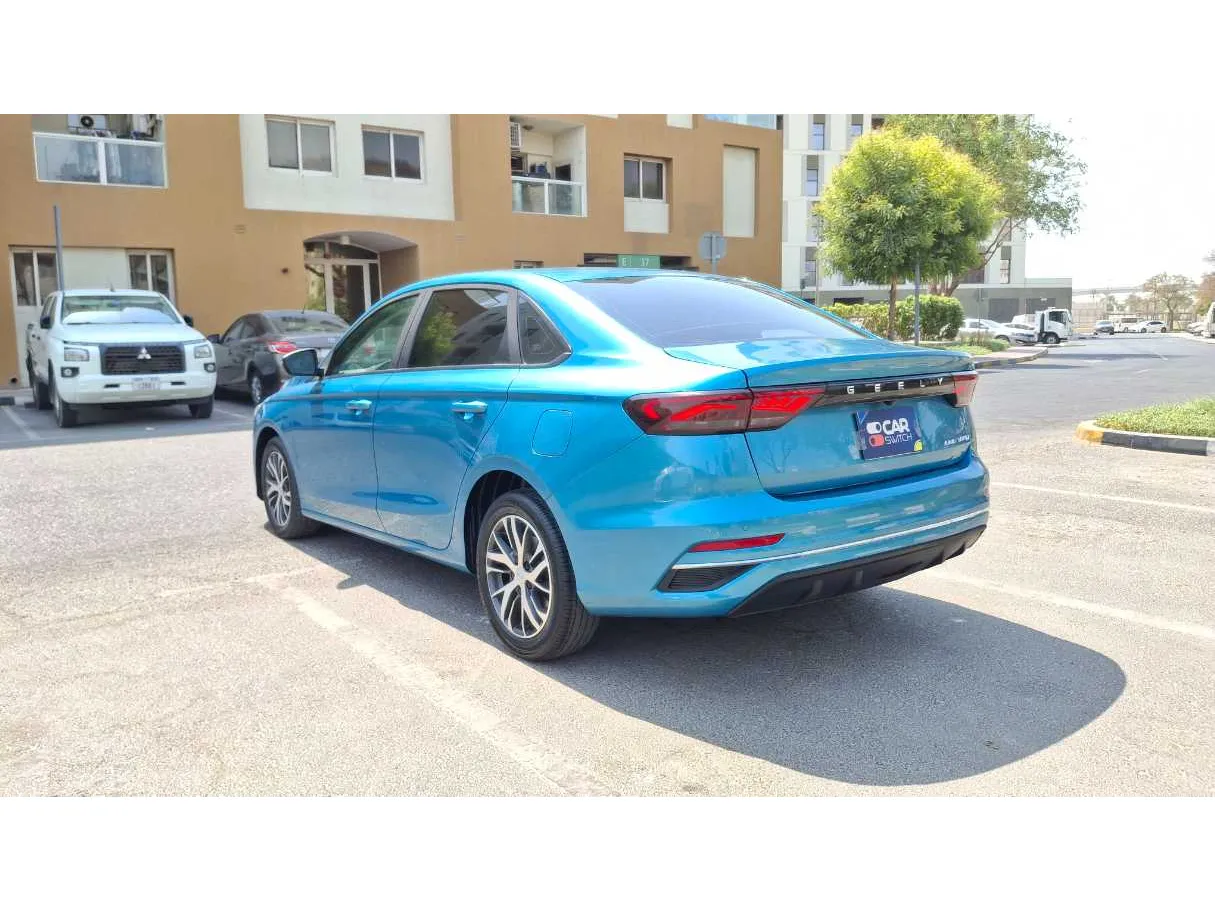 Car image 7