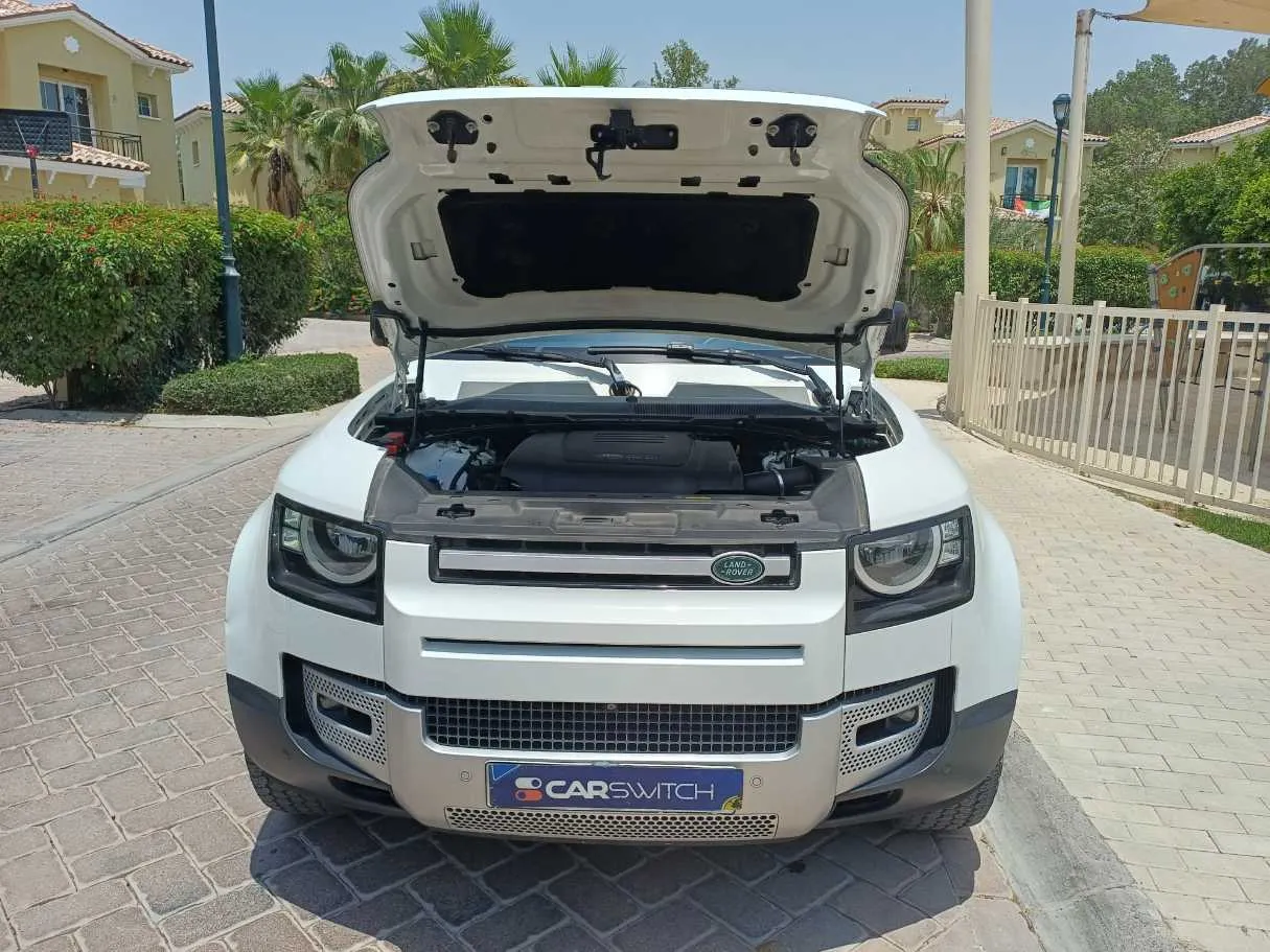 Car image 24