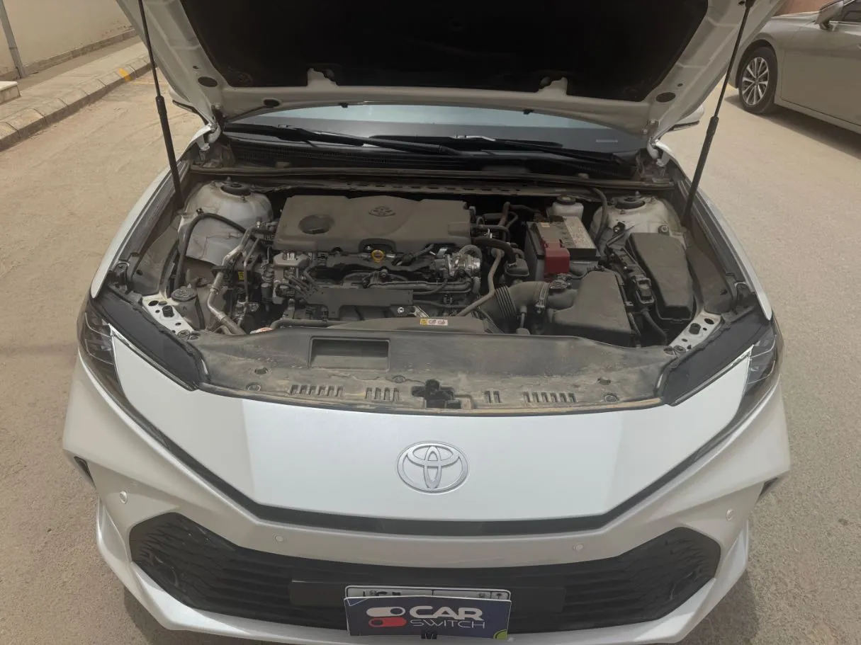 Car image 22
