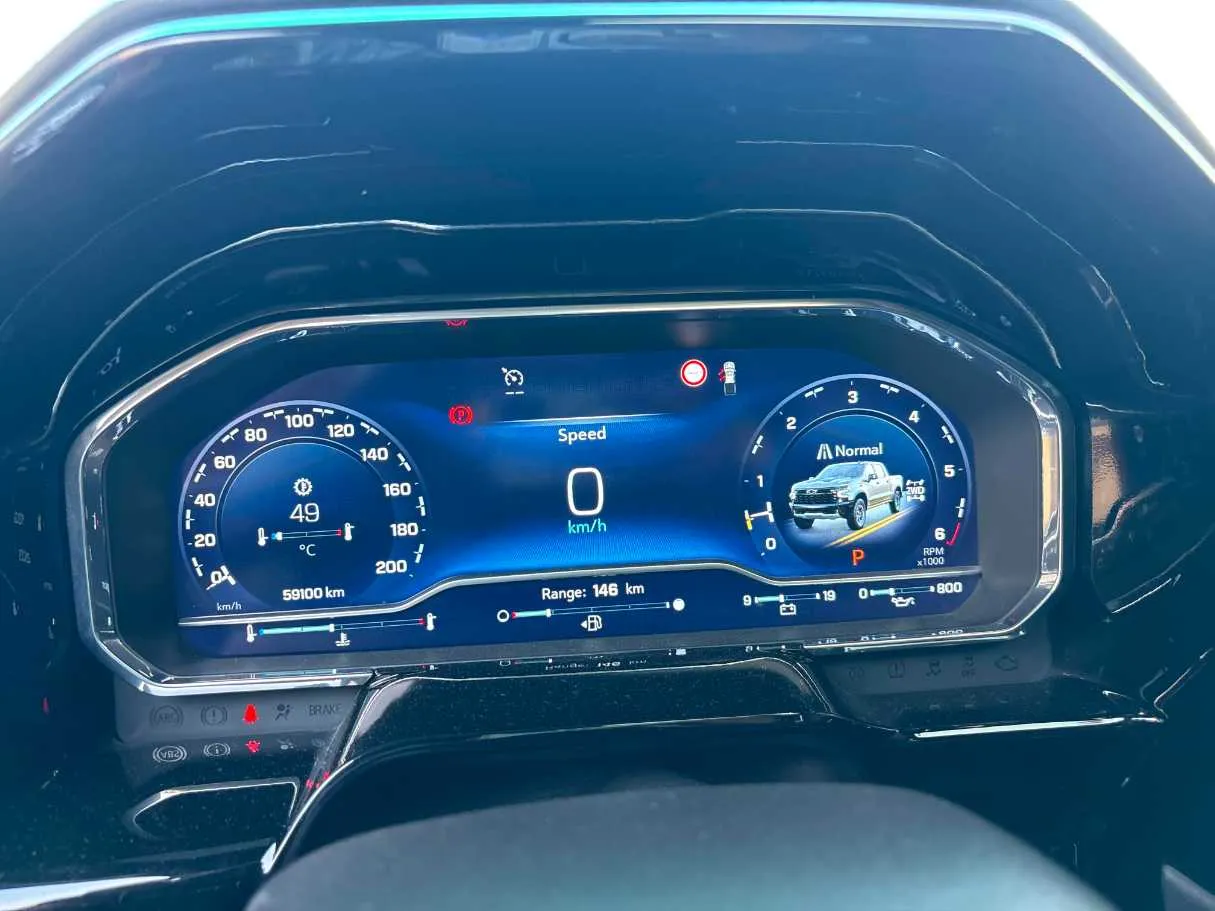 Car image 20