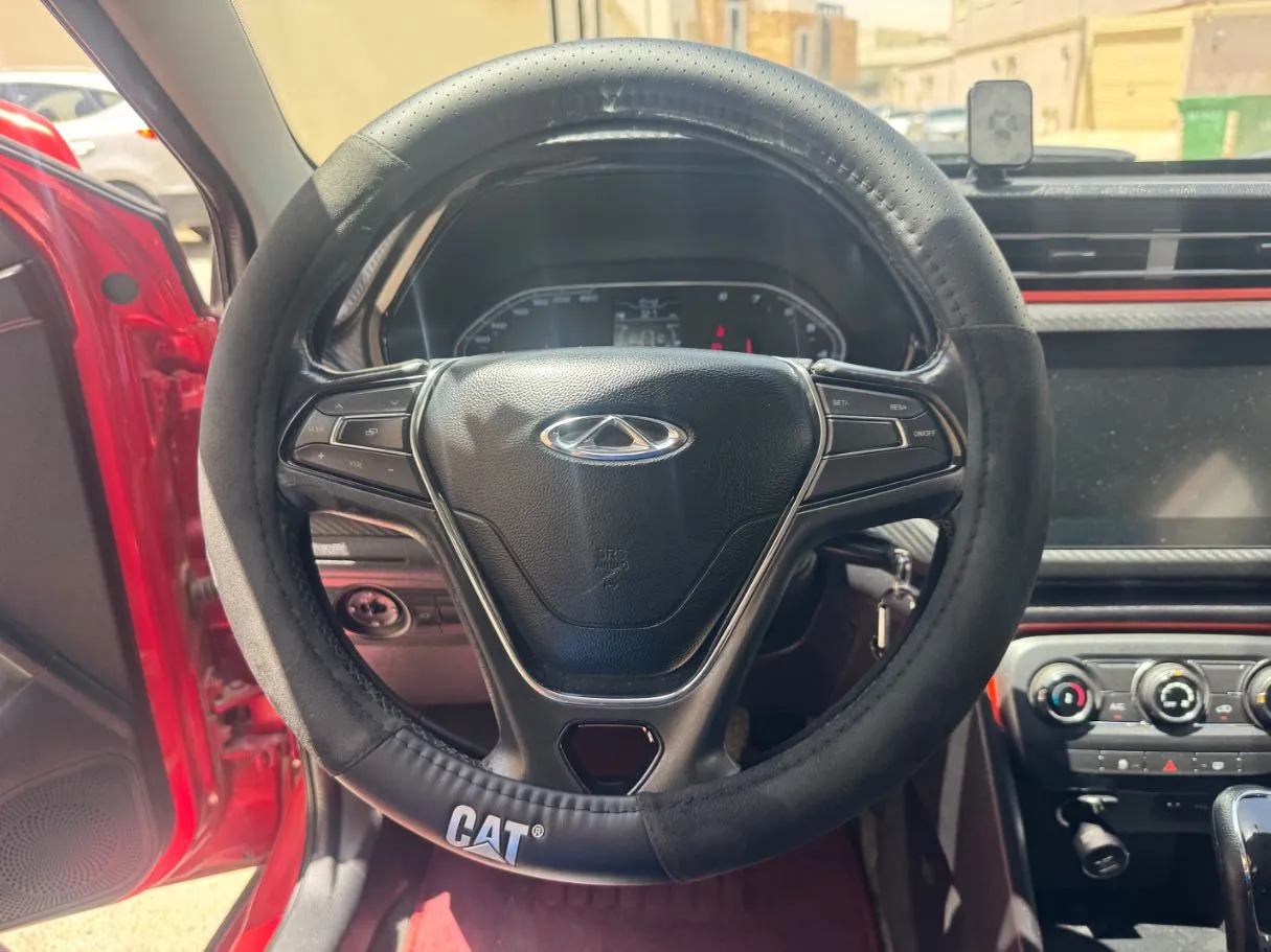 Car image 17