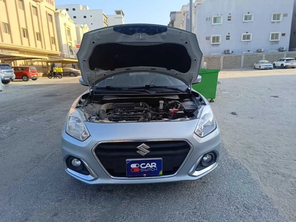 Car image 30