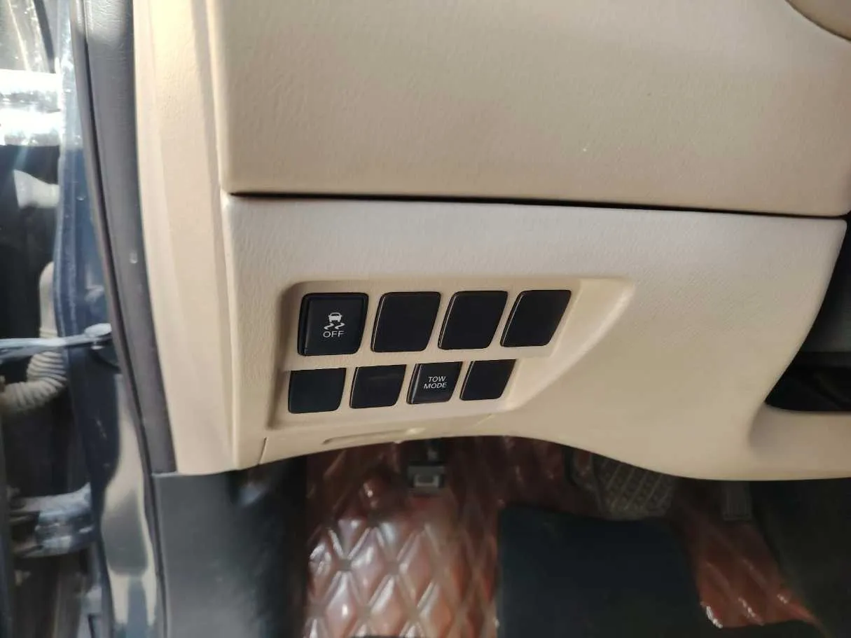 Car image 44
