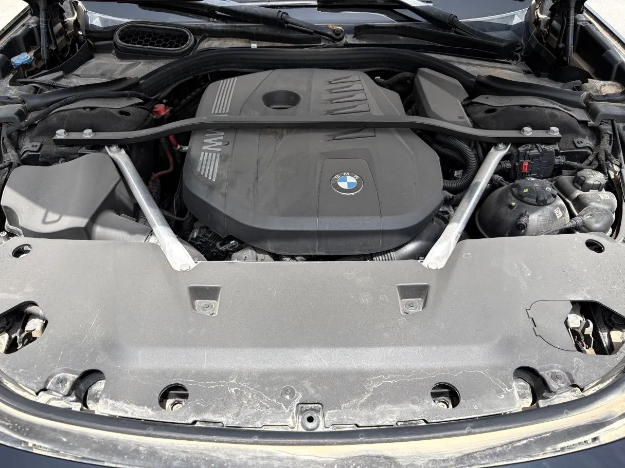 Car image 38