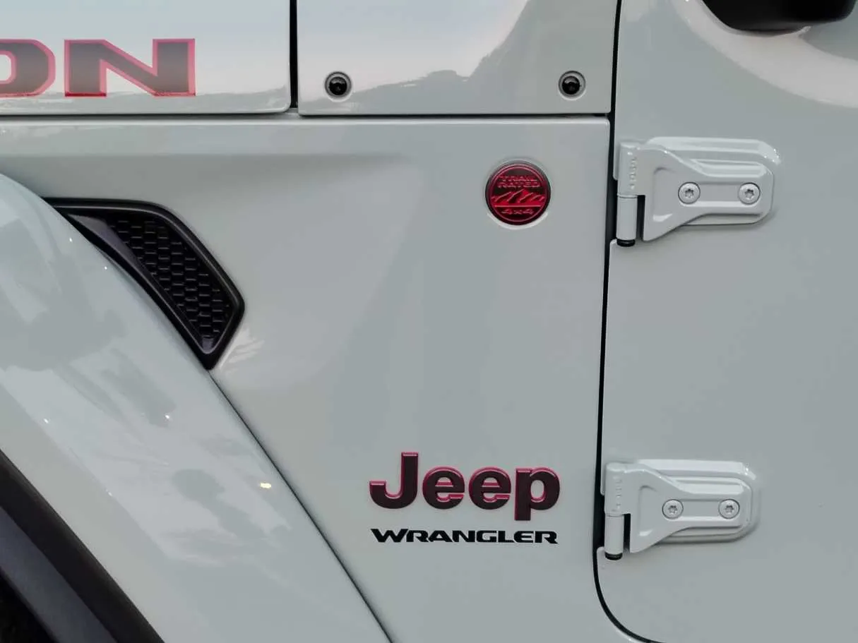 Car image 29