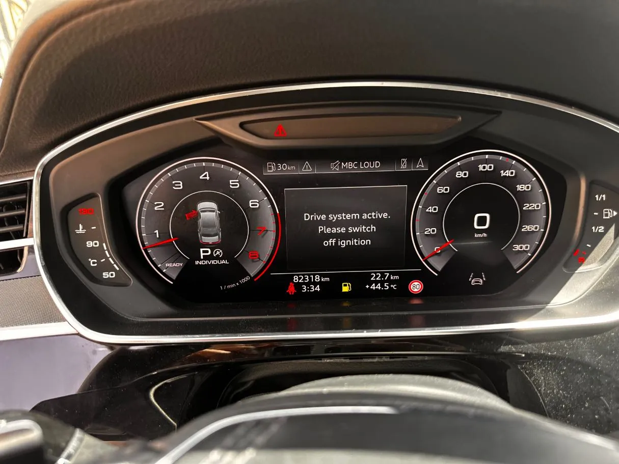 Car image 22