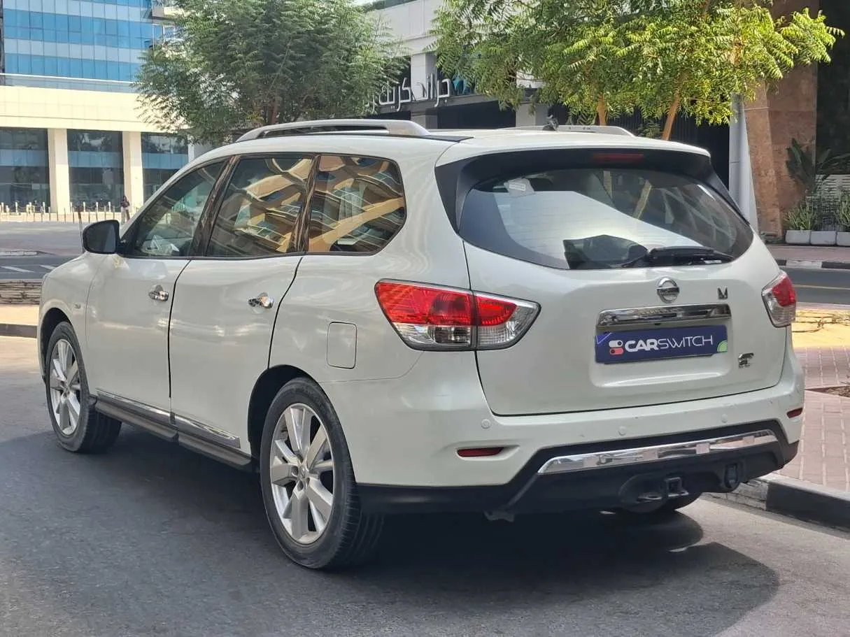 Car image 7
