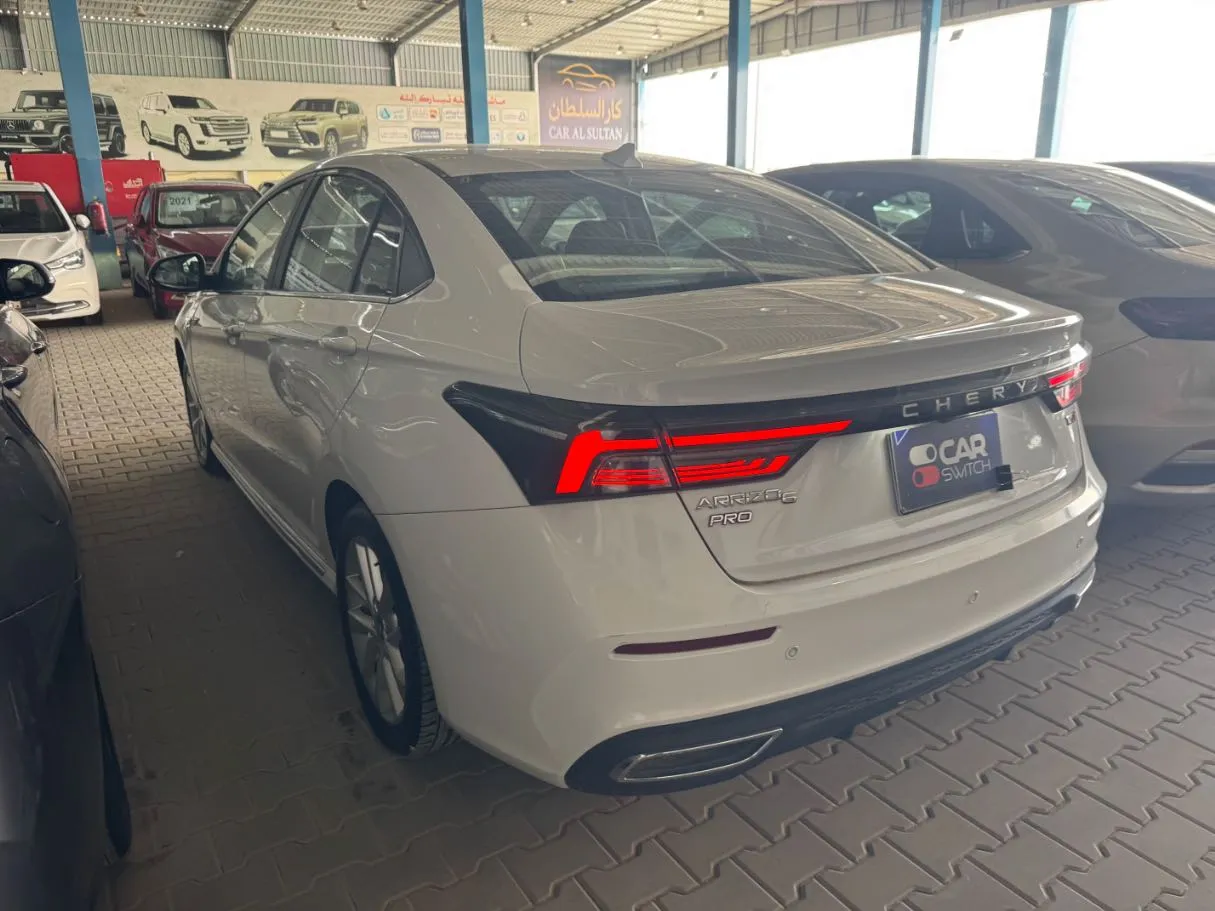 Car image 6