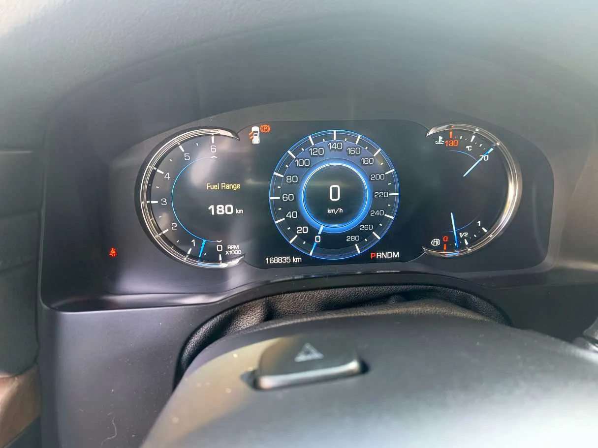 Car image 28