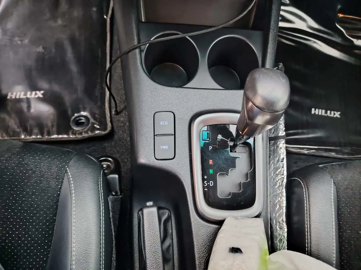 Car image 22