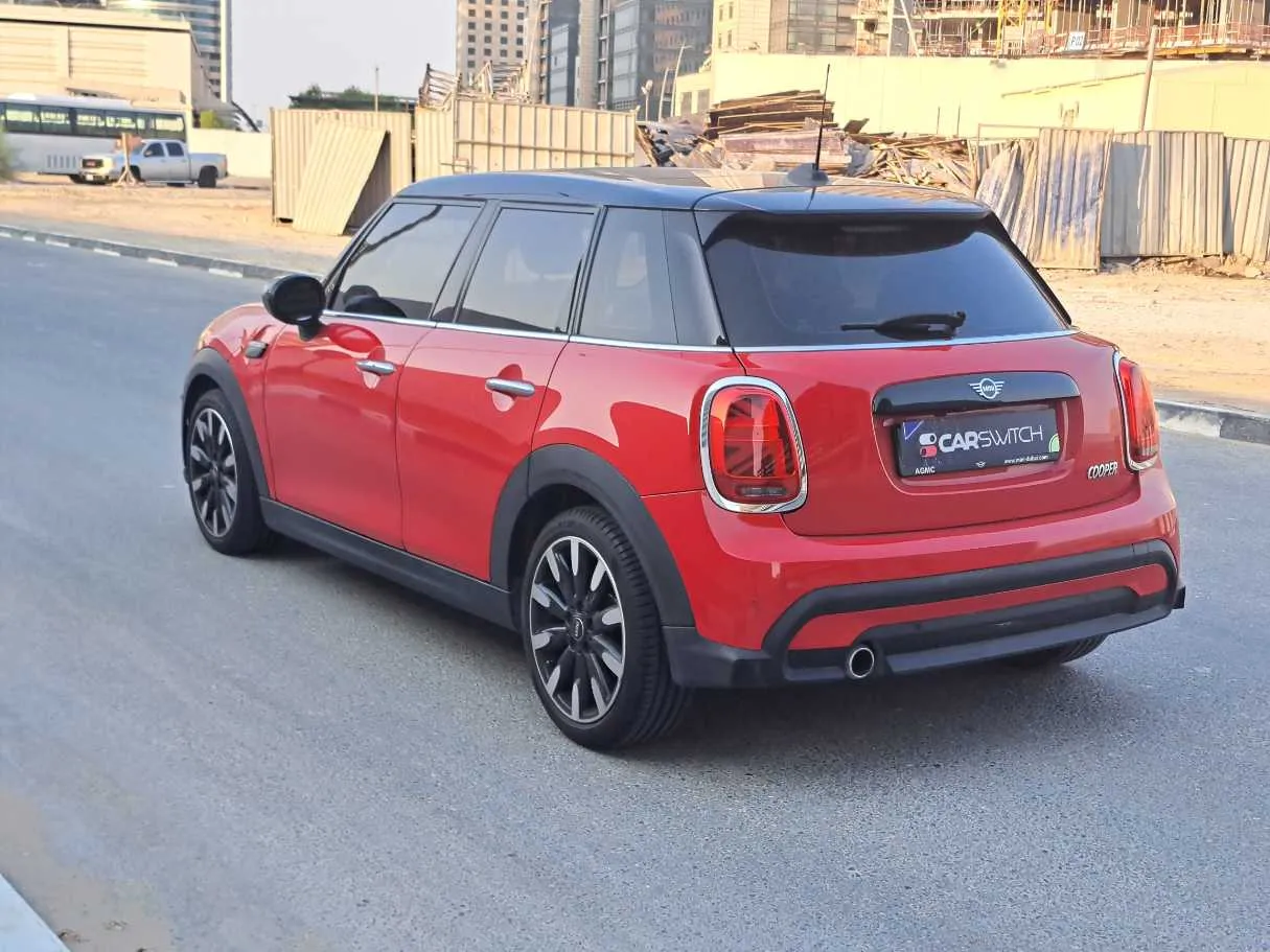Car image 7