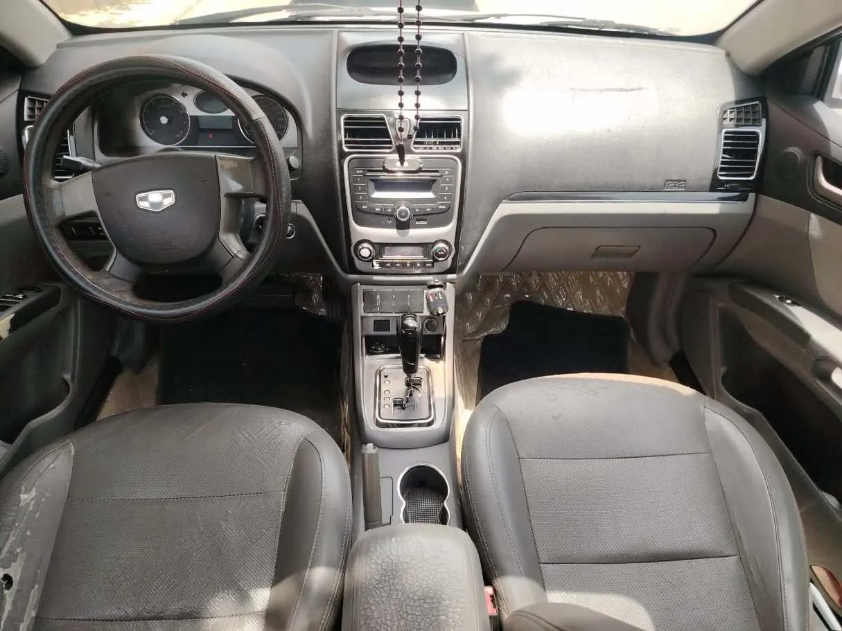 Car image 22