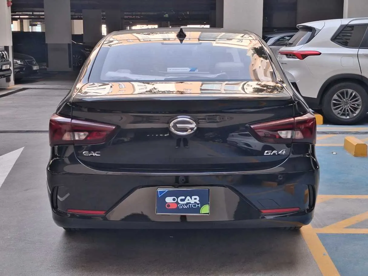 Car image 6