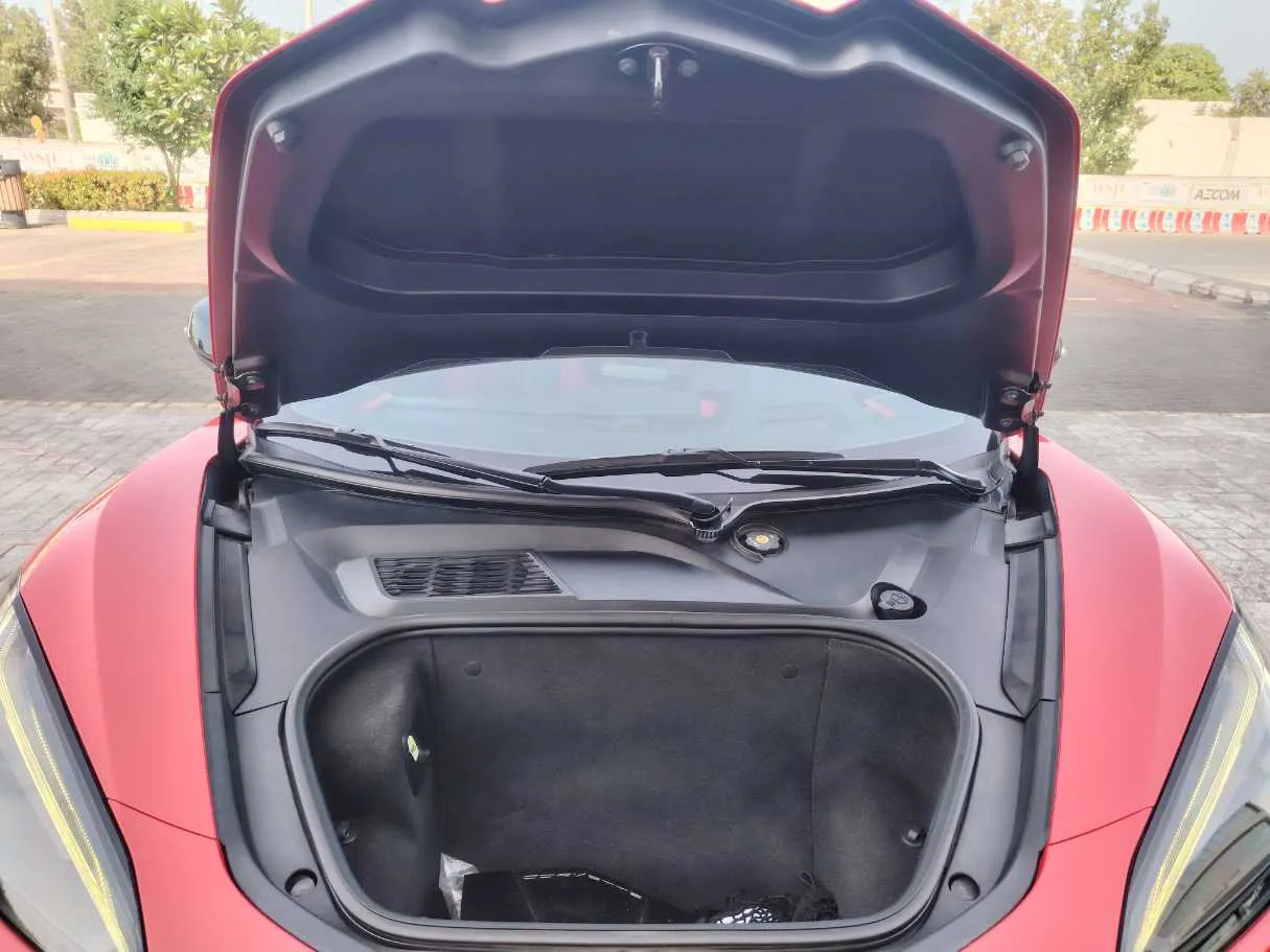 Car image 23