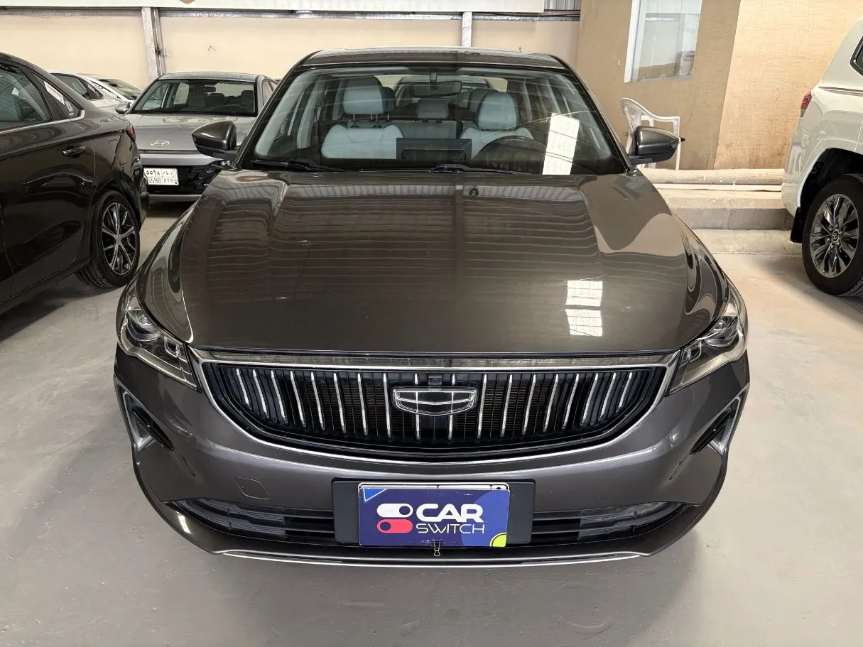 Car image 2