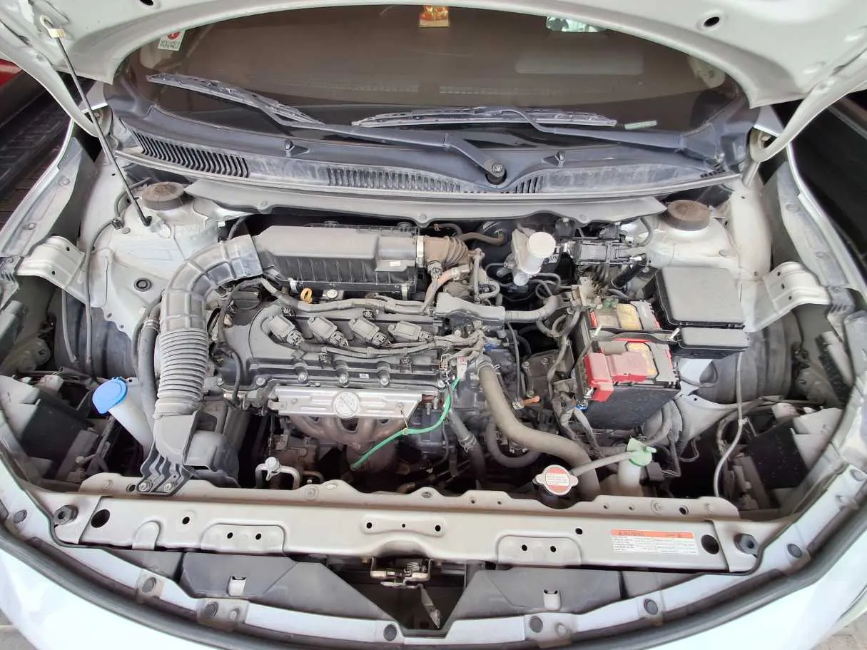 Car image 20