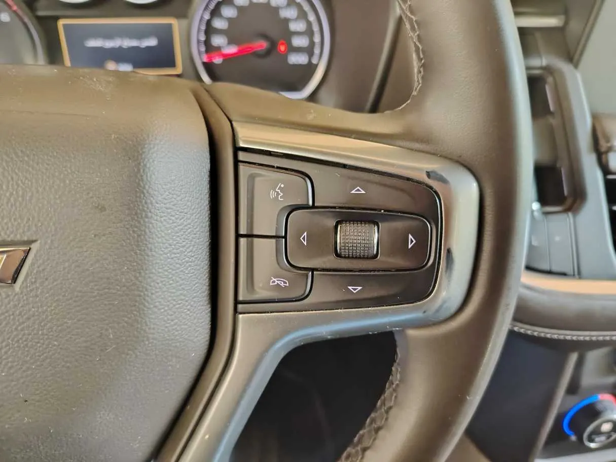 Car image 29