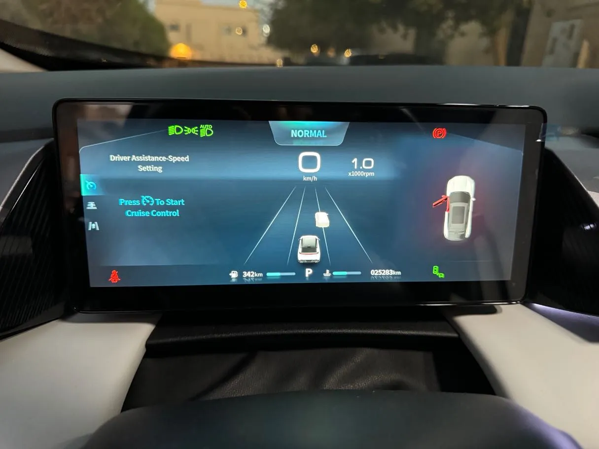 Car image 21