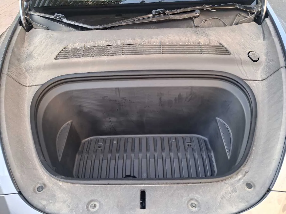 Car image 22