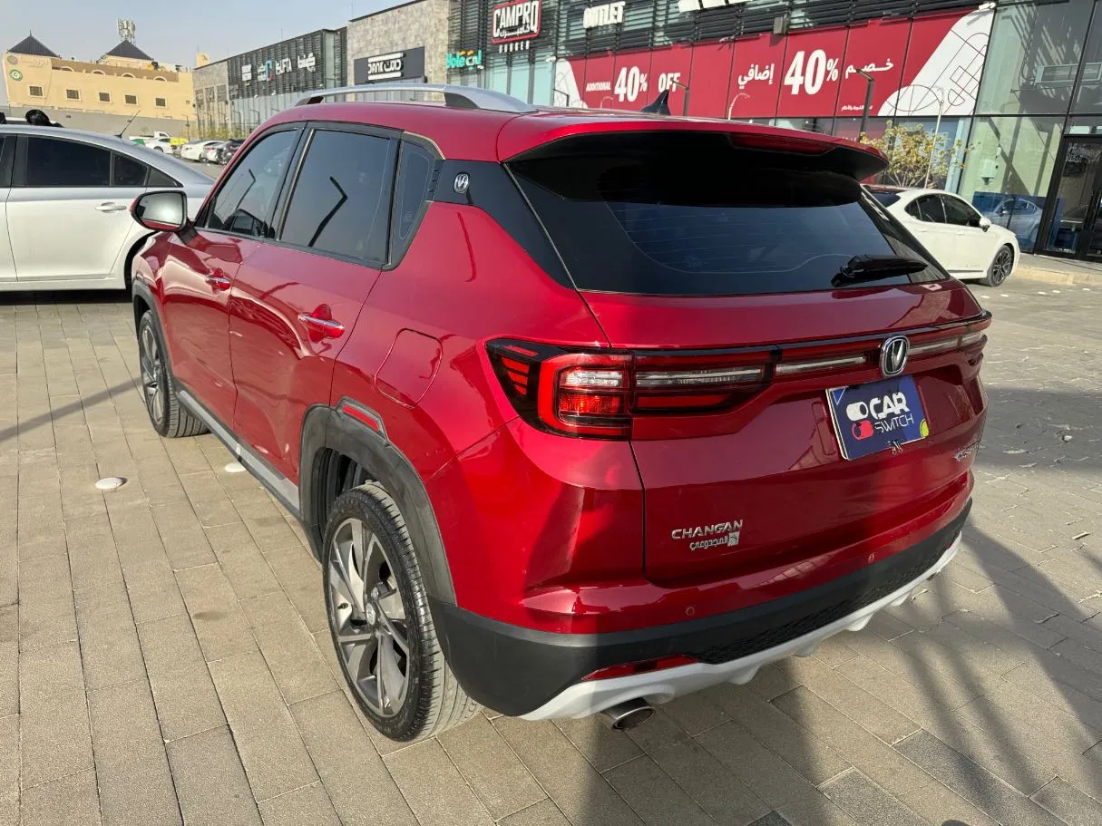 Car image 7