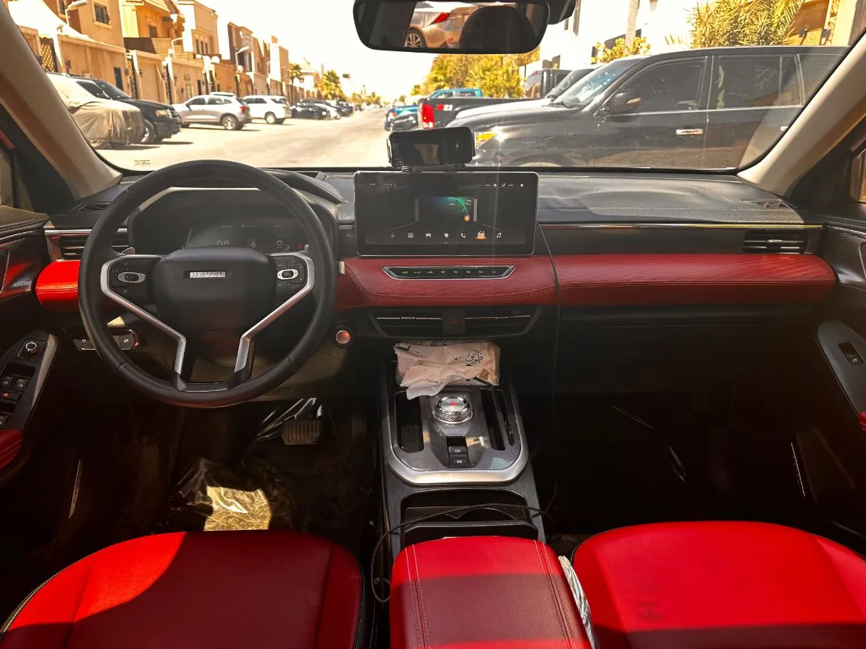 Car image 17