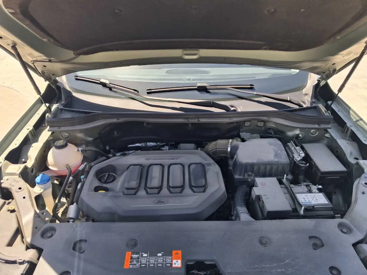 Car image 22