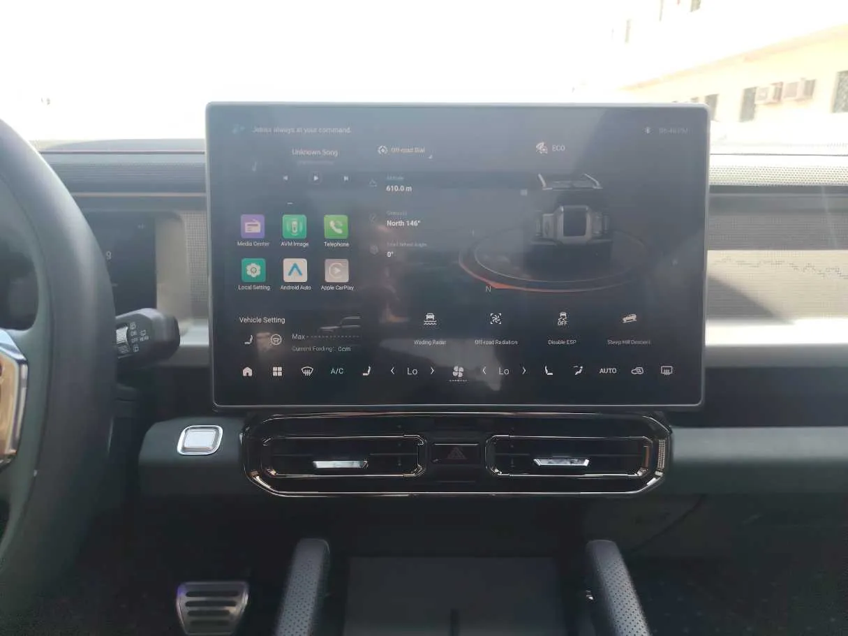 Car image 21