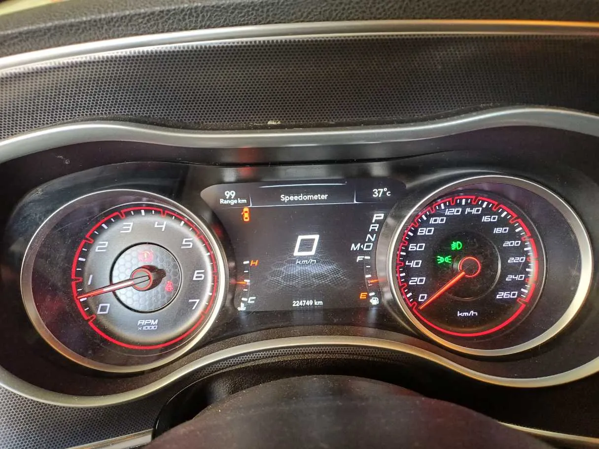 Car image 22