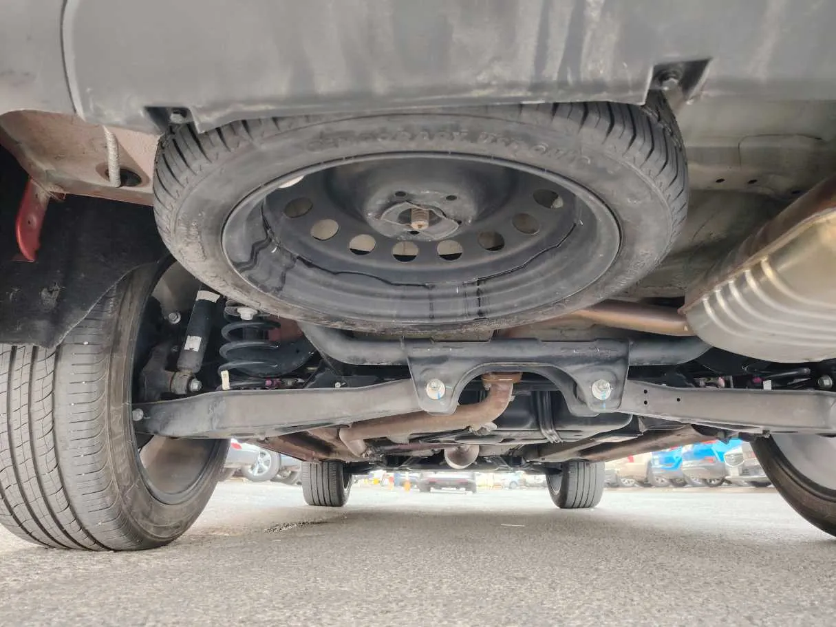 Car image 41