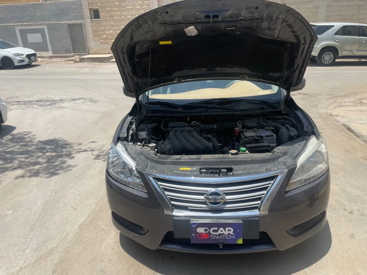Car image 21