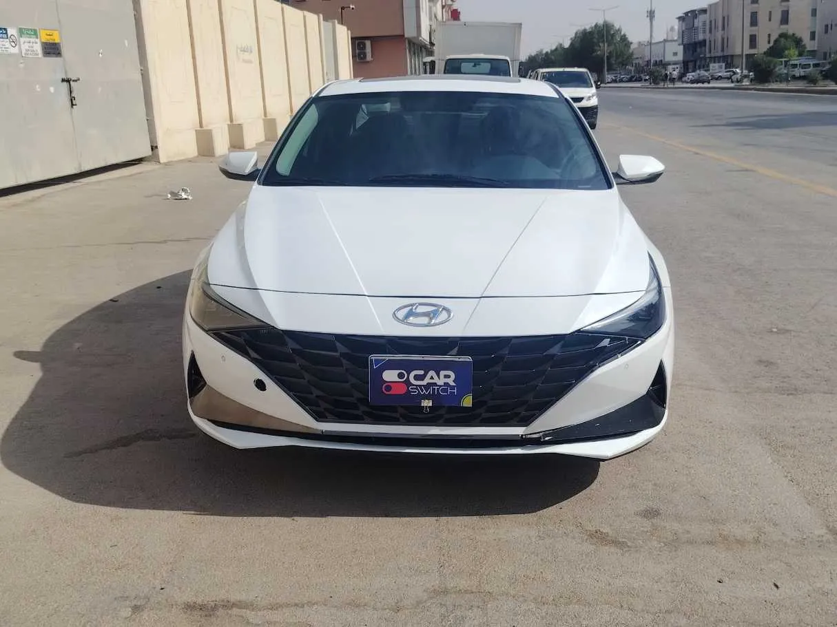 Car image 2
