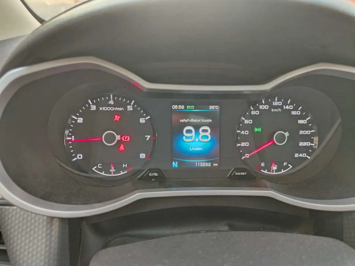 Car image 30