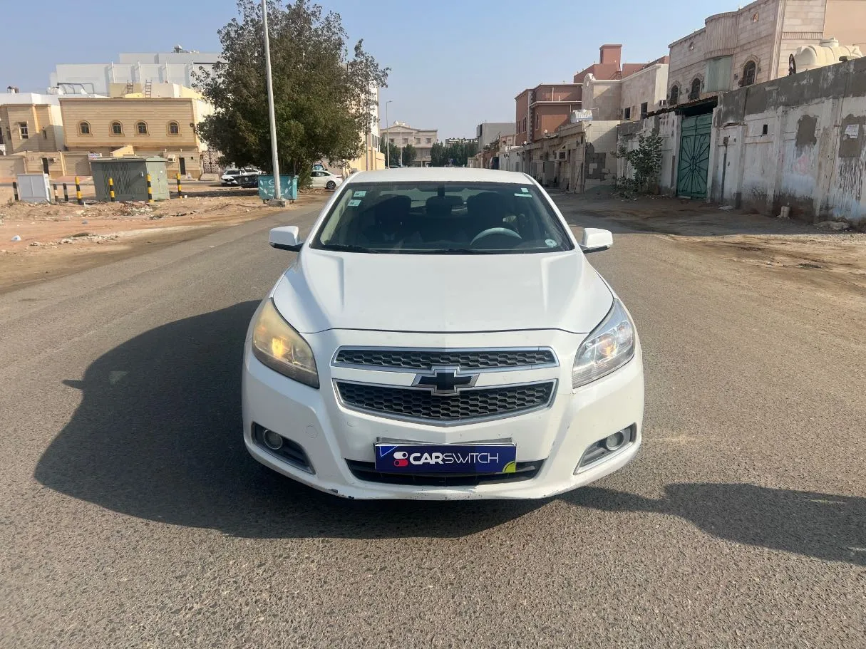 Car image 2