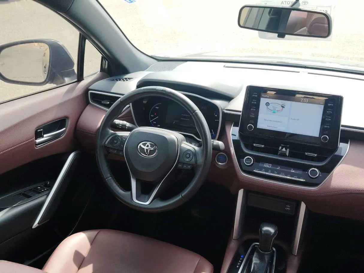 Car image 22