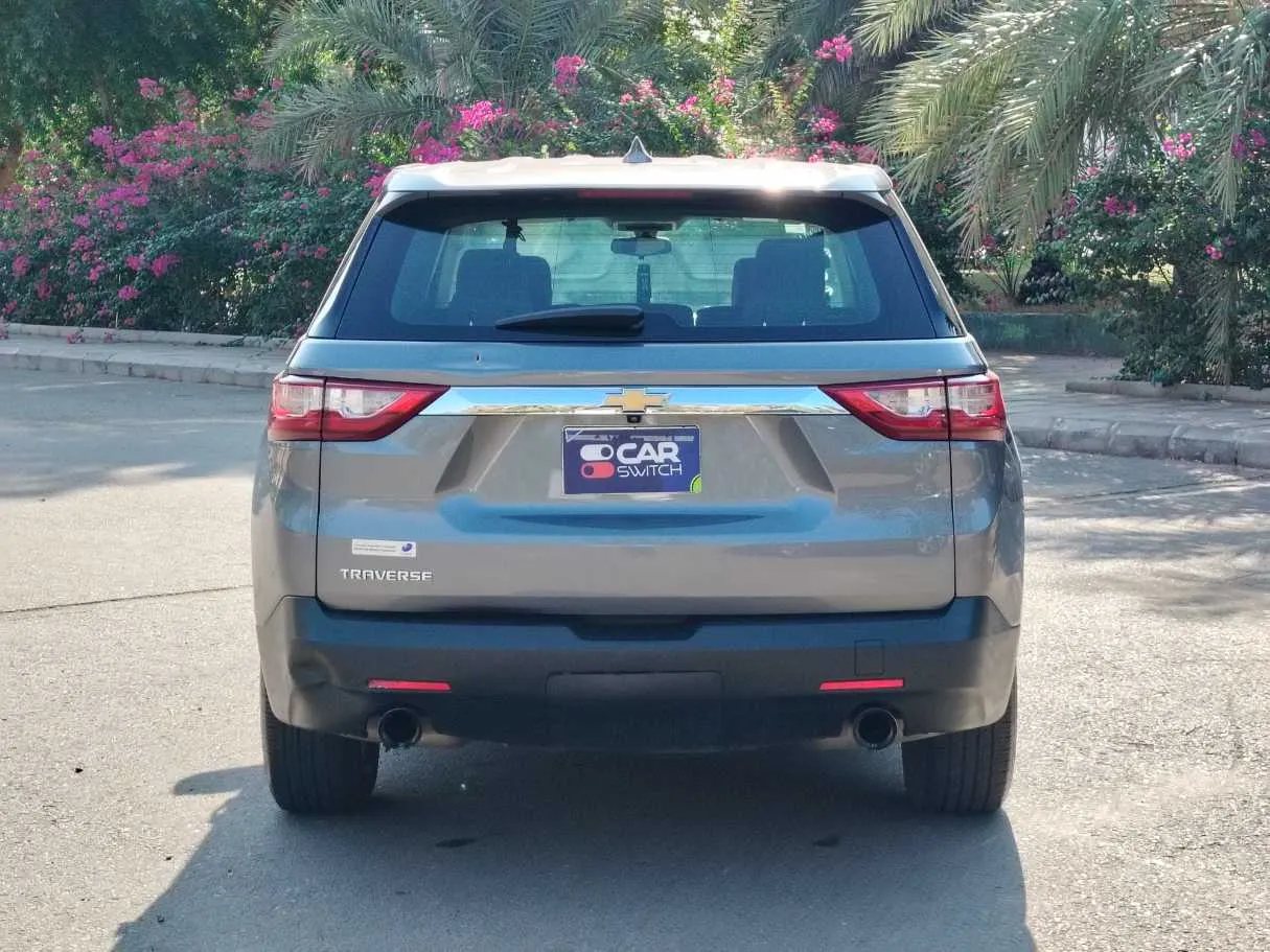 Car image 6