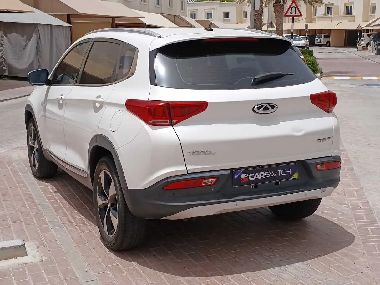 Car image 7