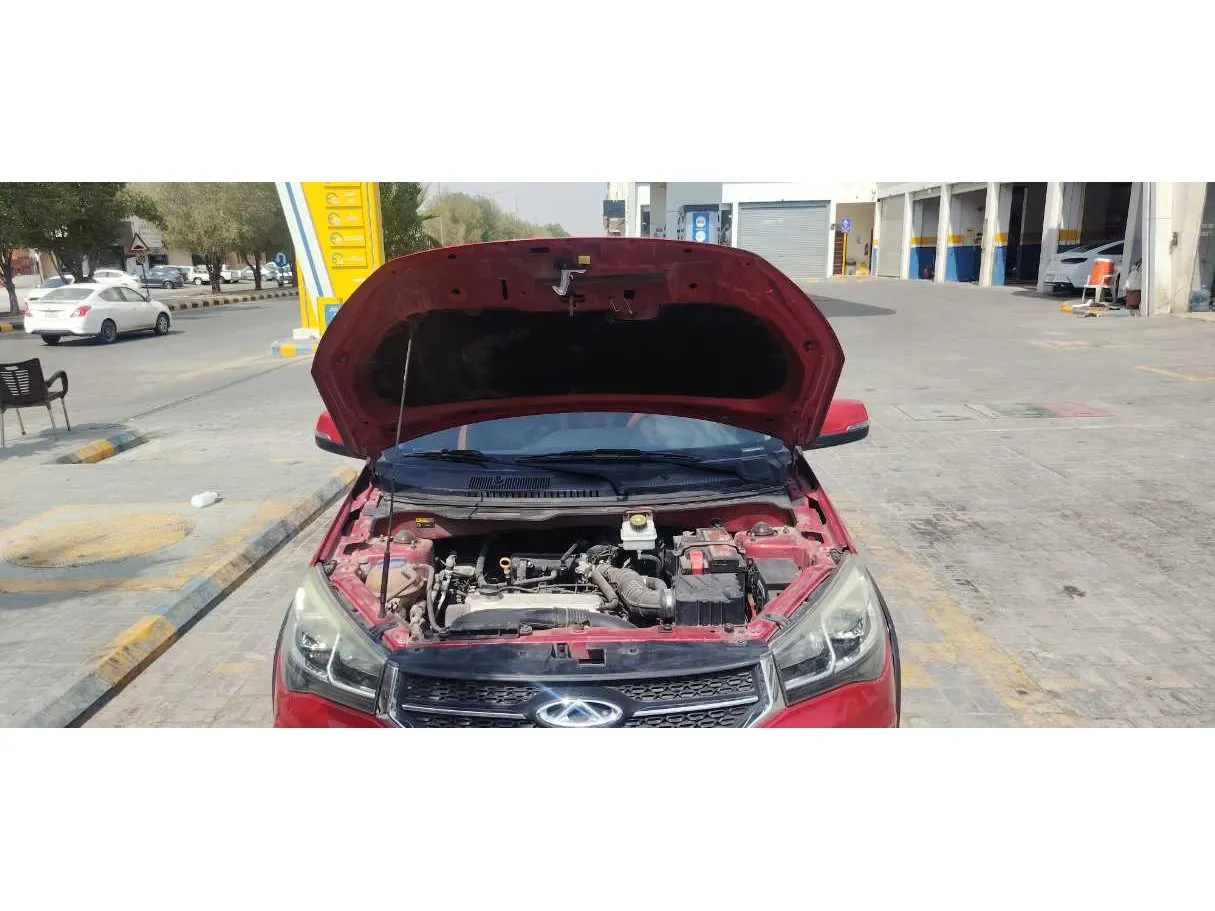 Car image 25