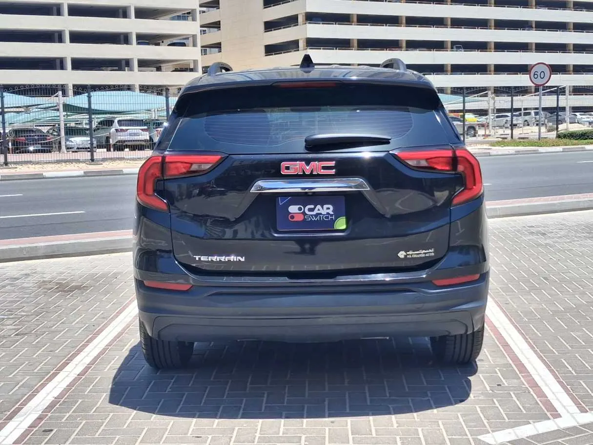 Car image 6