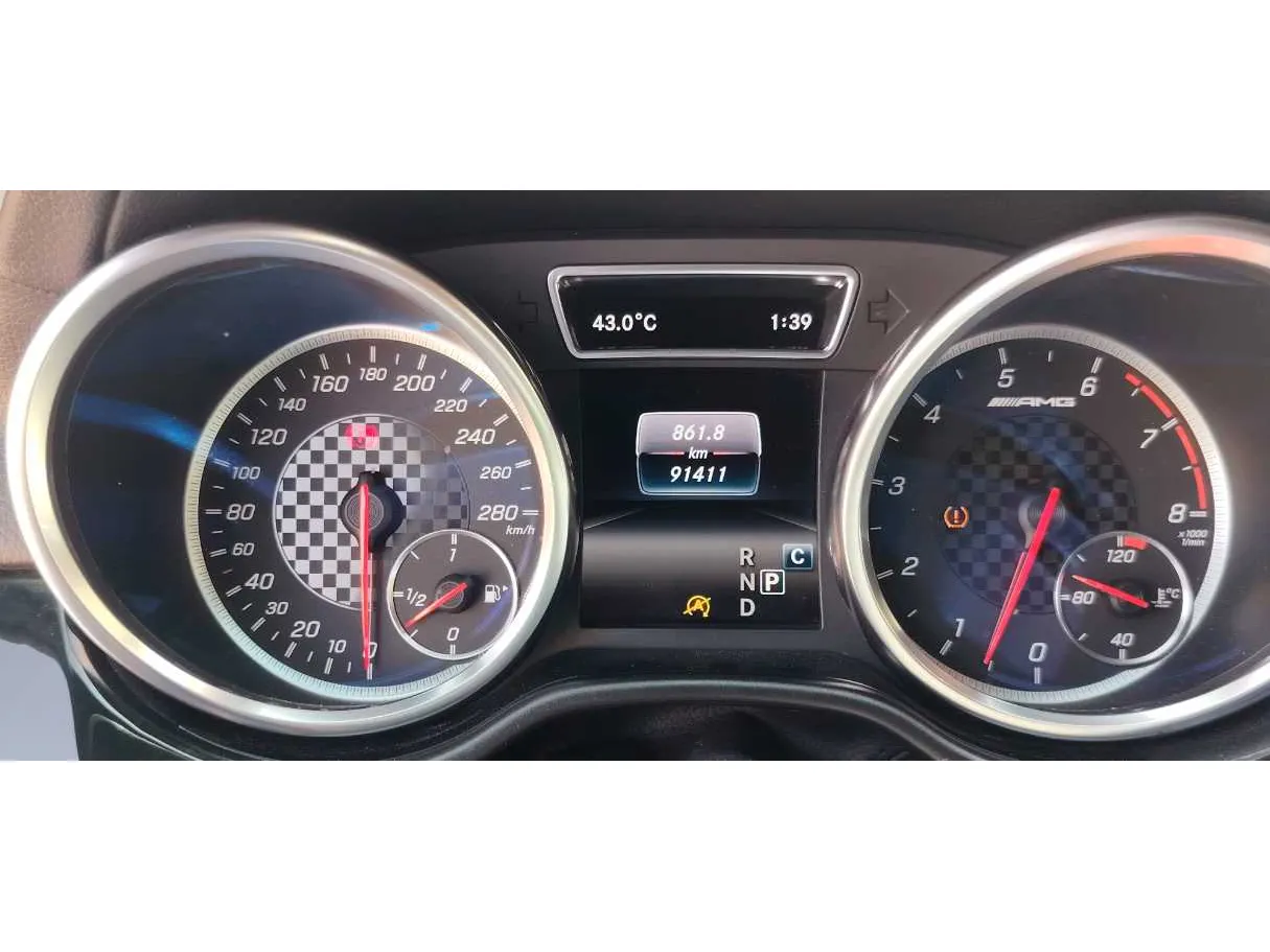 Car image 20