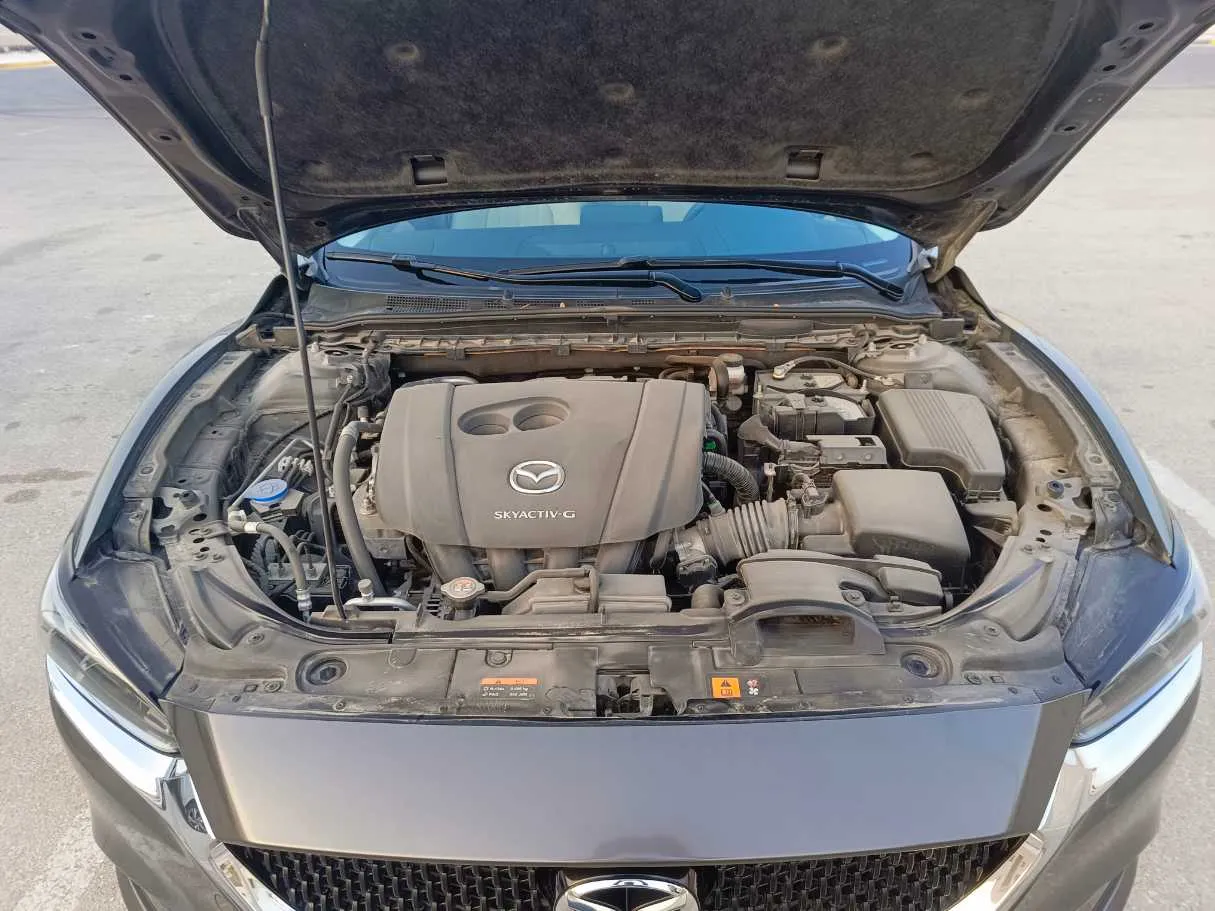 Car image 38