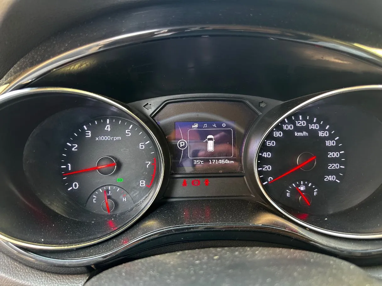 Car image 20
