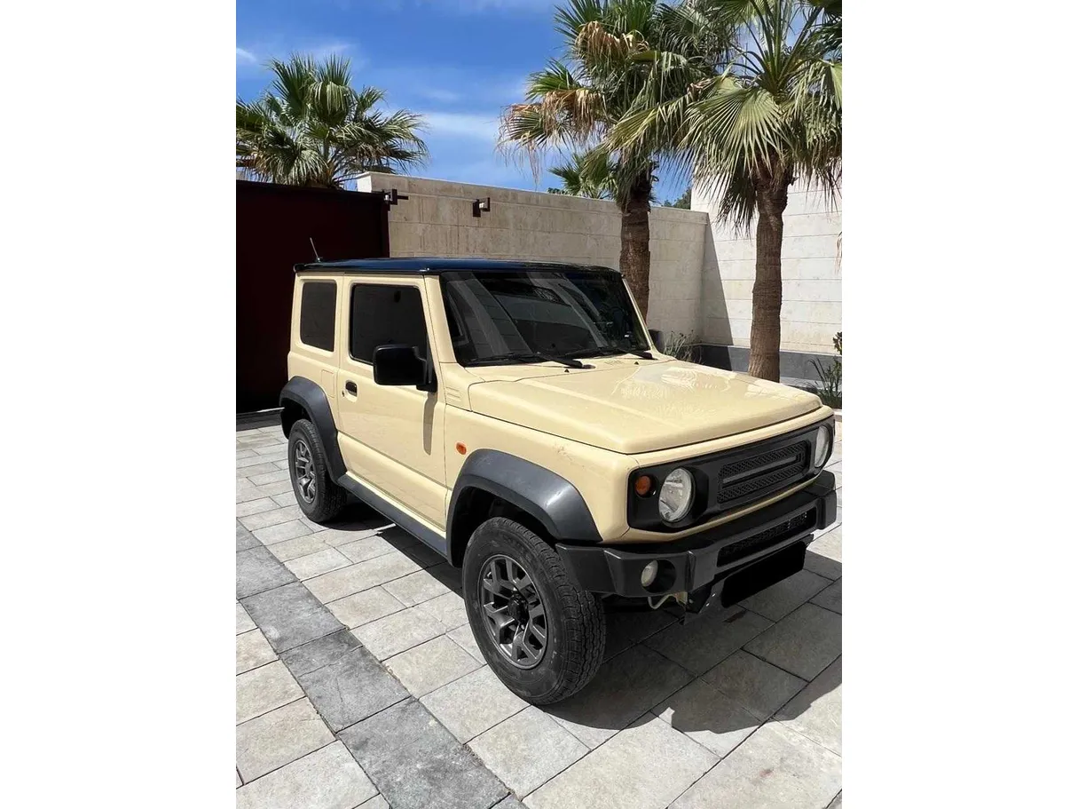 Car image 6