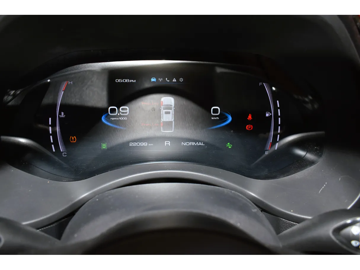Car image 6