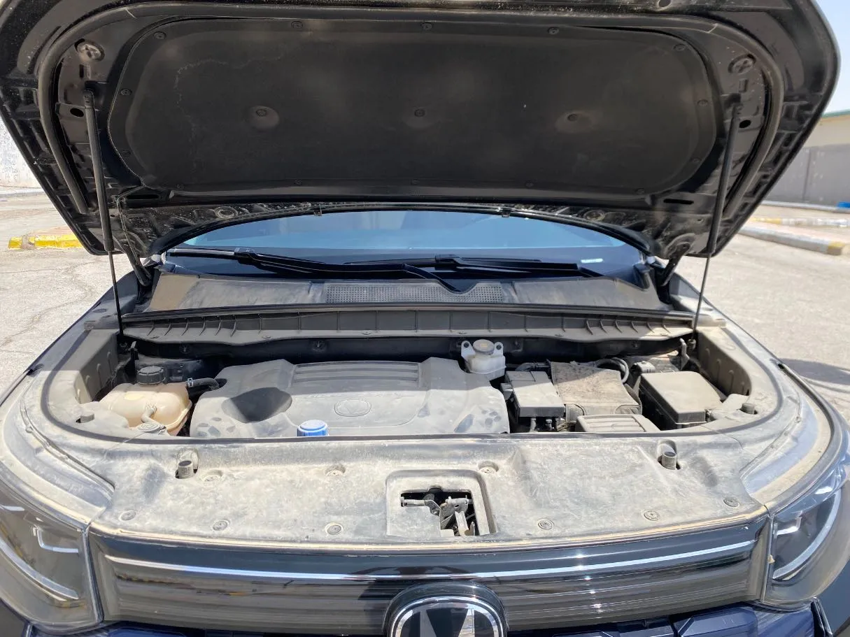 Car image 36