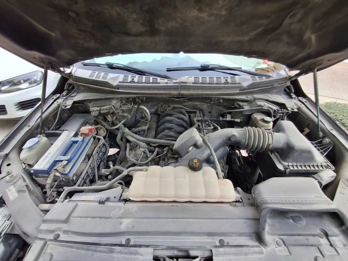 Car image 20
